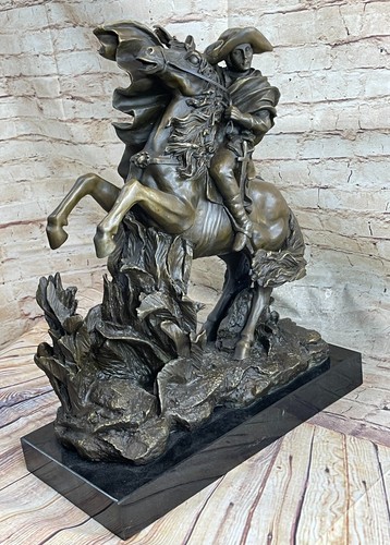 Napoléon bonaparte traversant - napoléon,