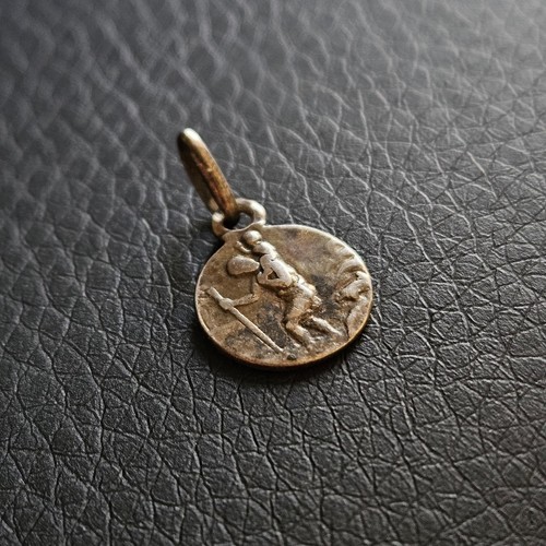 Minuscule médaille argent