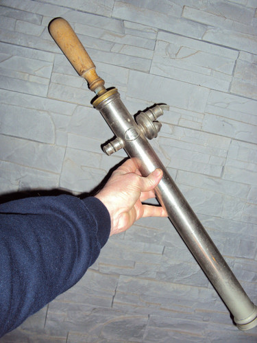Ancien pulverisateur grande - ancien,