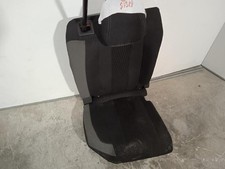 4447452 siége arrière droit