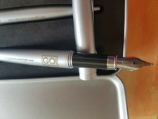 Papeterie GO Express & Logistics pour collectionneur "plume-plume et stylo-bille noble"