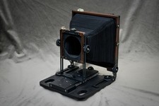 Chamonix 5x7 camera with 4x5 reducing back