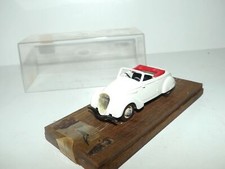 PEUGEOT 202 CABRIOLET Blanc KIT Monté RECORD M.R.F. 1:43