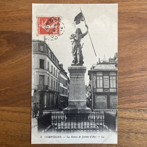 Postcard cpa compiegne la - -,