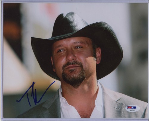 Tim mcgraw 8x10 photo signed - tim,