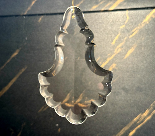 Pampille plaque cristal de - plaque,