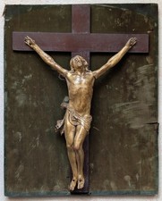 Crucifix bois sculpté - , et
