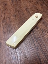 Cache latéral boite à outils