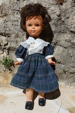 Poupée Bella H550 années 50 60 brune cheveux courts