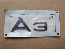 Logo Badge Emblème ORIGINAL OEM AUDI A3 8P0853741