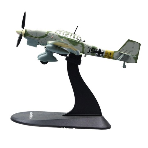 Maquette avion chasse - de, au