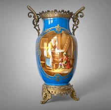 Vase En Porcelaine Vieux Paris