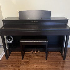 Yamaha Clavinova CLP-440
