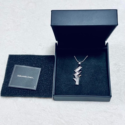 Collier pendentif argent