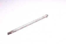 Axe traversant du bras