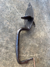 Loquet à poucier fer