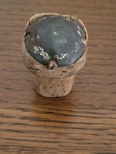 Capsule de Champagne Générique Encoches Bouchon Mercier Et Compagnie Rare