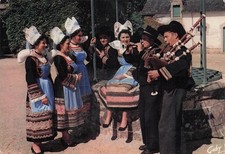 29 RIEC SUR BELON BOMBARDE ET