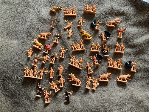 Lot petits soldats pièces - soldats,