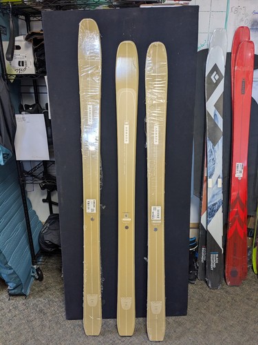 New armada locator skis - 88,