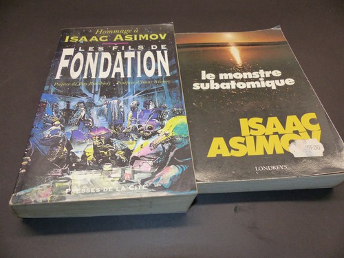 Asimov monstre subatomique - i.asimov,,