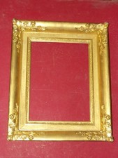 Cadre En bois doré, époque 19ème.