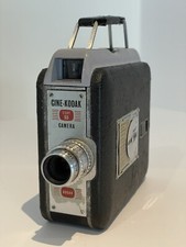 Camera CINÉ KODAK Eight 55 ancienne Made in England très bon etat Fonctionne