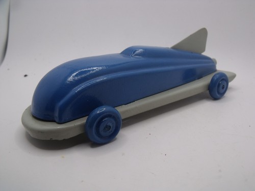 Polichinelle voiture - -,