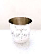 Petite timbale en argent