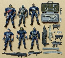 FIGURINE CHAP MEI POLICE FORCE