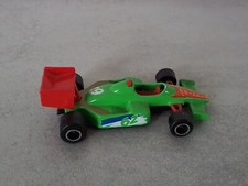 MAJORETTE 1/55. REF 238. VOITURE DE COURSE F1 RACING. VERT CLAIR