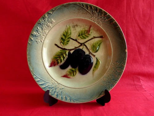 Assiette barbotine décor - en, barbotine,décor