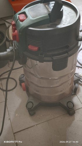 Aspirateur eau poussière - aspirateur,
