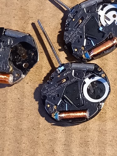 Lot mouvements de - de, montres