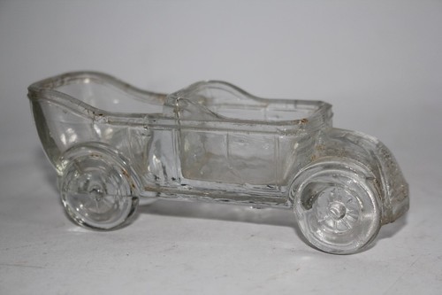 Salière cristal moulé