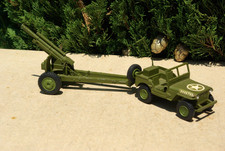 DINKY TOYS GB  /   US JEEP MILITAIRE / AMERICAN 105 GUN