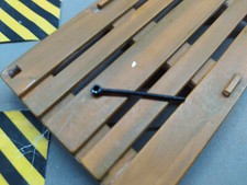 1/18  Barre capot moteur  BMW