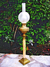 GRANDE LAMPE PÉTROLE PIED BRONZE+ONYX VEINÉ STYLE VICTORIEN-COL-CORINTHIEN-83CM