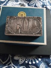Ancienne Petite Boîte À Timbres. Métal Argenté. Notre Dame De Lourdes