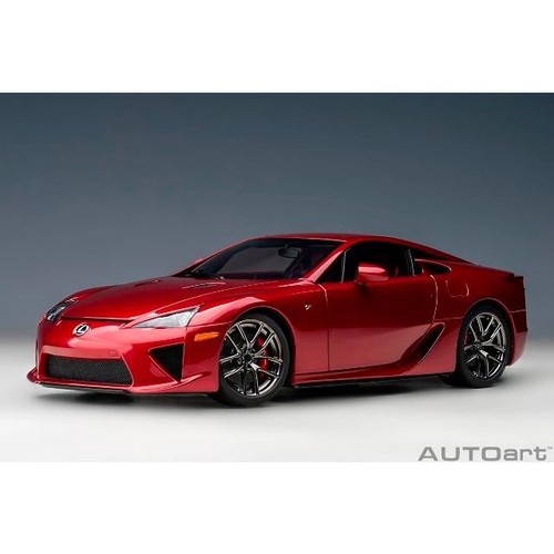 Autoart lexus lfa pearl - 1/18,