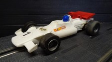 Voiture de Circuit Scalextric, BRM P180, C 101