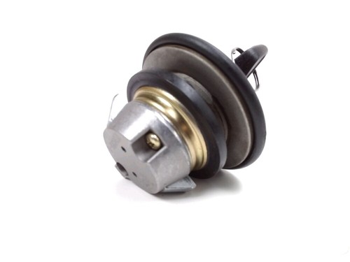Bouchon reservoir motors - reservoir, jm