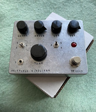 Fairfield Circuitry Roger That. Pédale D’effets. Distorsion. Fuzz. Bruit Blanc.