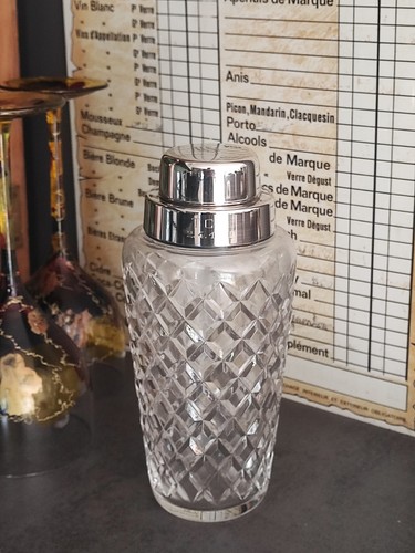 Shaker ancien signe - , et