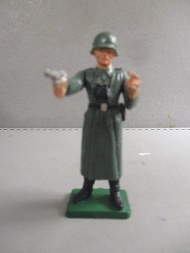 Starlux soldat - 65,