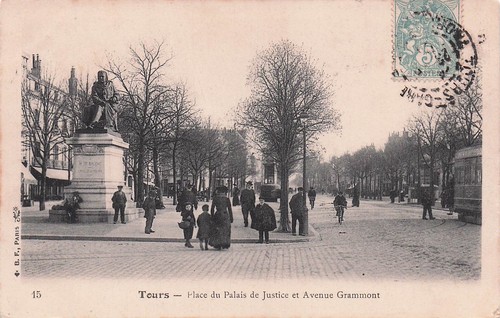 Tours place palais - tours, de