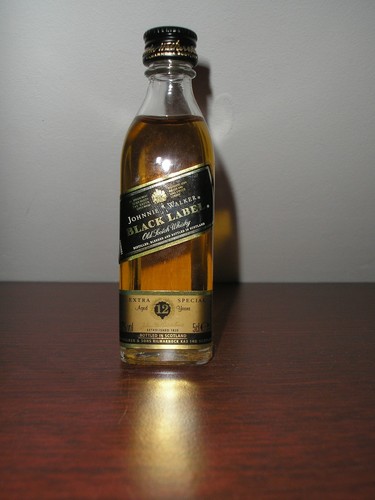 Mignonnette whisky johny - whisky,