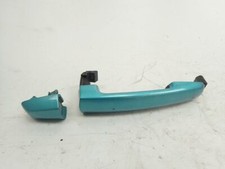 POIGNEE EXTERIEURE AVANT DROITE 8281263J0026U SUZUKI SPLASH (03/2008 12/2012)