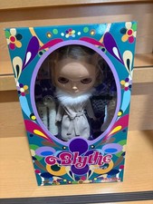 Excellente poupée Hollywood