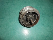 Moyeu roue arrière 83 mm